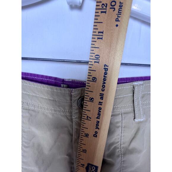 Kuhl Women's Size 6 Tan Cropped Pants Hiking Trails Outdoors Vacation Athleisure - Picture 6 of 9